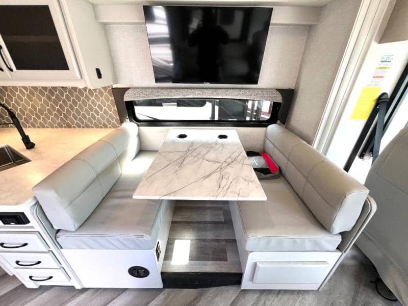 2024 Fleetwood 2024 Fleetwood Fortis - thumbnail 32