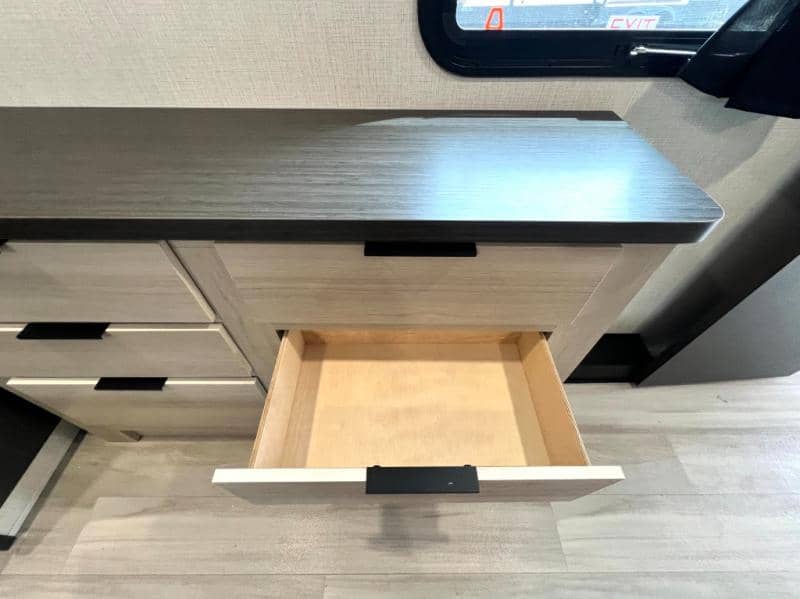 2025 Forest River 2025 Forest River Wildcat - thumbnail 45