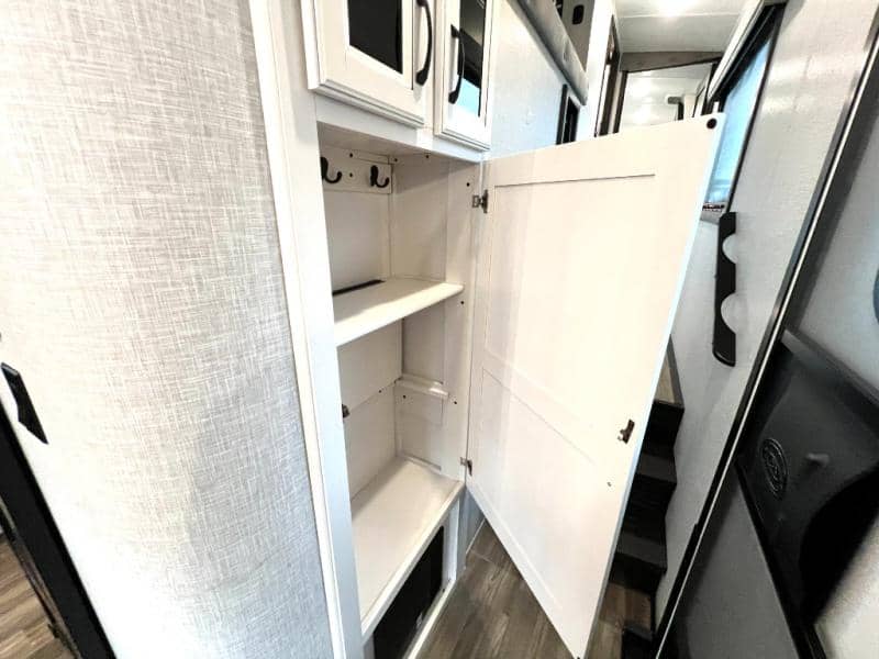 2024 Jayco 2024 Jayco North Point - thumbnail 45