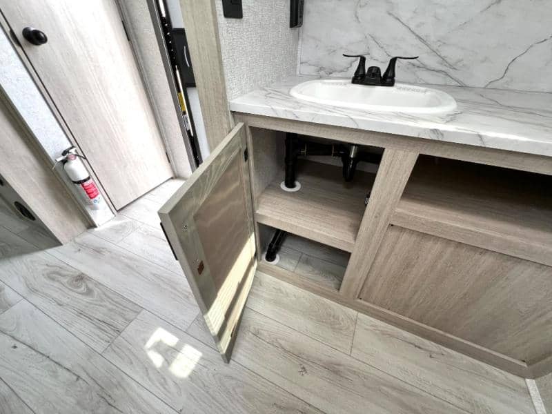 2025 East to West 2025 East to West Alta - thumbnail 38