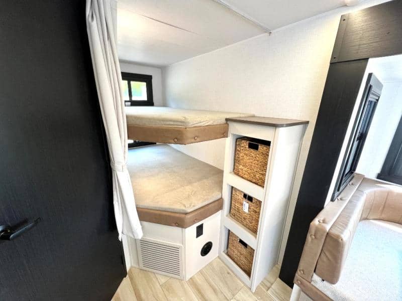 2025 Forest River 2025 Forest River Salem Hemisphere Hyper-Lyte - thumbnail 38