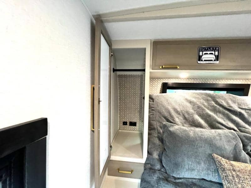 2025 Forest River 2025 Forest River Salem Hemisphere - thumbnail 52