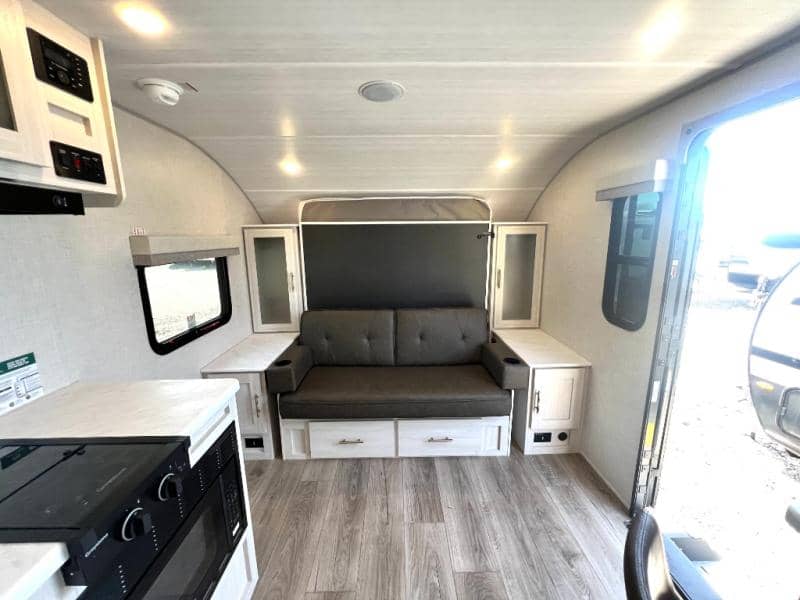 2025 Forest River 2025 Forest River R-Pod - thumbnail 17