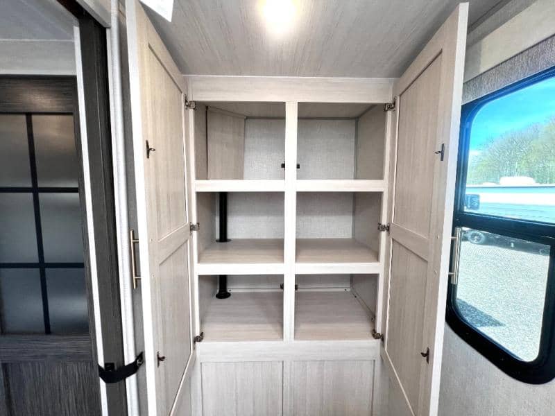 2025 Forest River 2025 Forest River R-Pod - thumbnail 33