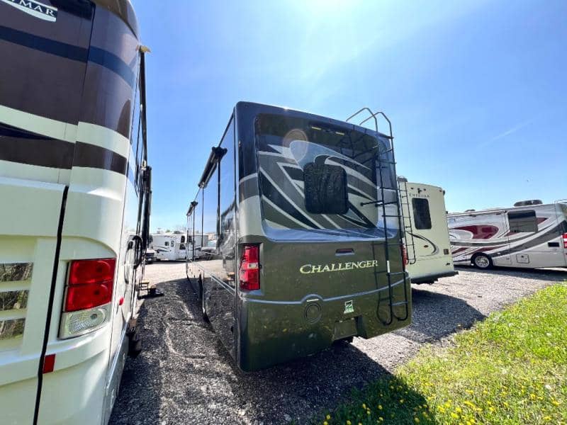 2022 Thor Motor Coach 2022 Thor Motor Coach Challenger - thumbnail 9