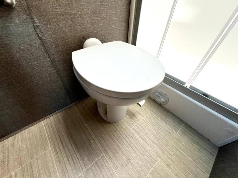 2022 Thor Motor Coach 2022 Thor Motor Coach Challenger - thumbnail 57