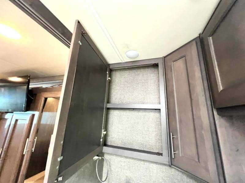 2022 Thor Motor Coach 2022 Thor Motor Coach Challenger - thumbnail 59