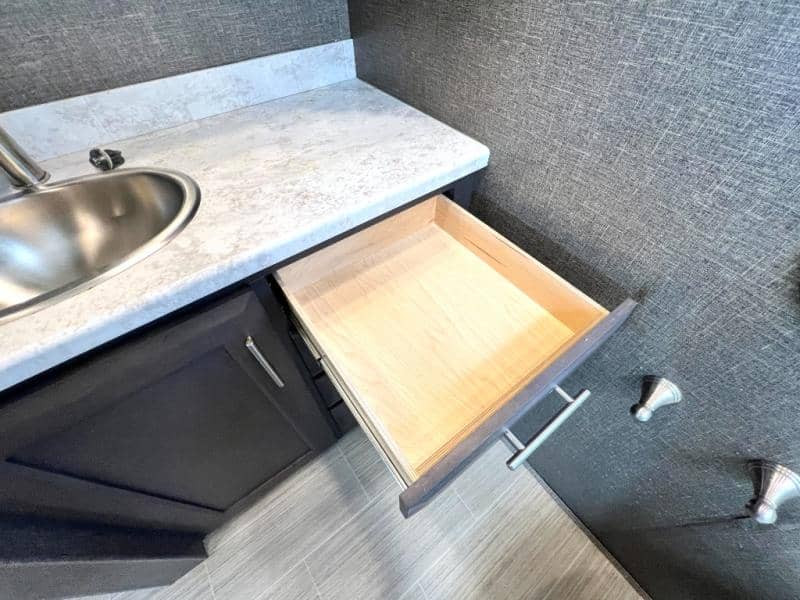 2022 Thor Motor Coach 2022 Thor Motor Coach Challenger - thumbnail 62