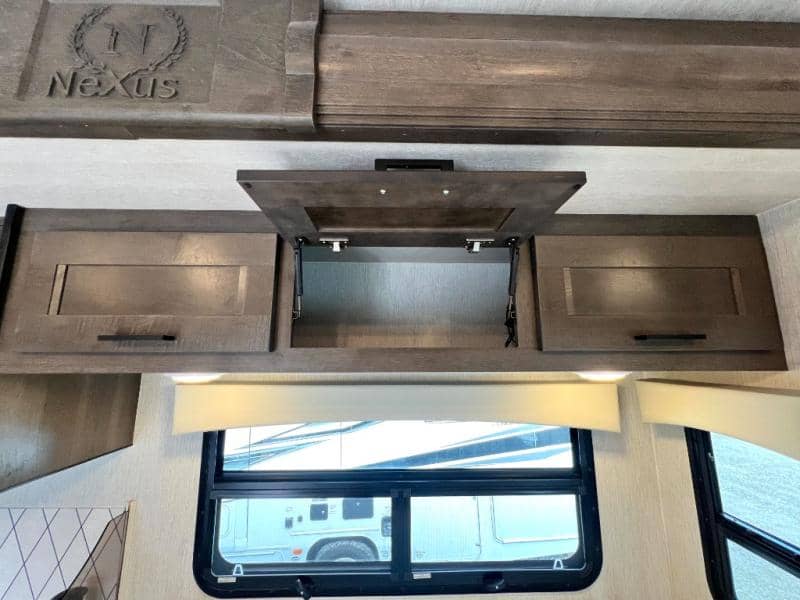 2026 NeXus RV 2026 NeXus RV Wraith - thumbnail 34