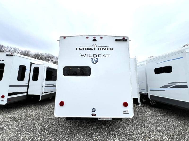 2025 Forest River 2025 Forest River Wildcat - thumbnail 10