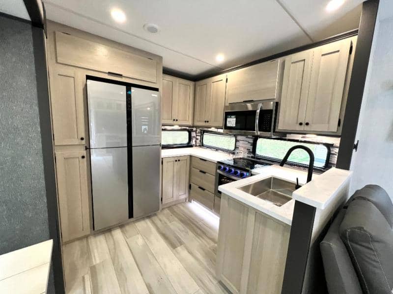 2025 Forest River 2025 Forest River Wildcat - thumbnail 25