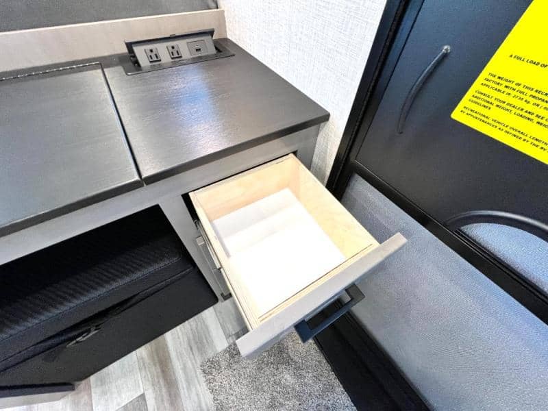 2025 Jayco 2025 Jayco Jay Feather - thumbnail 19