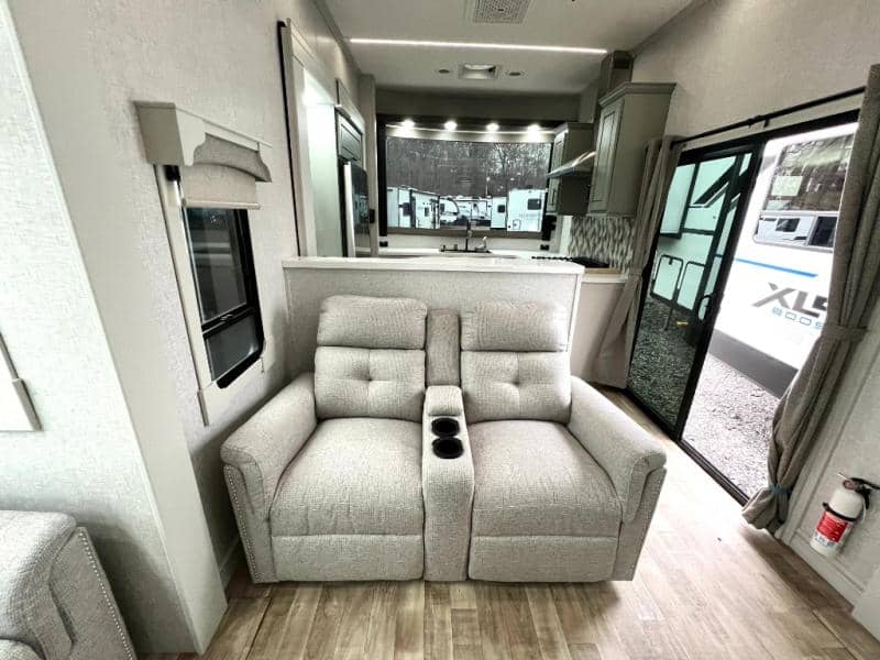 2025 CrossRoads 2025 CrossRoads Redwood Regency - thumbnail 14