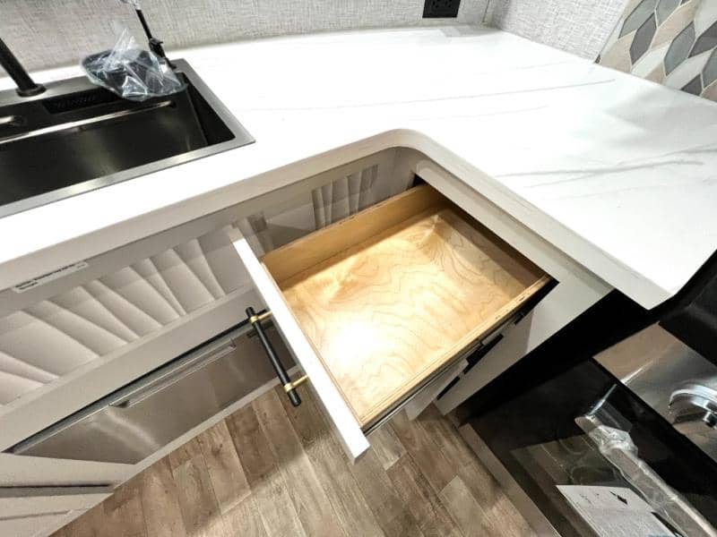 2025 CrossRoads 2025 CrossRoads Redwood Regency - thumbnail 23