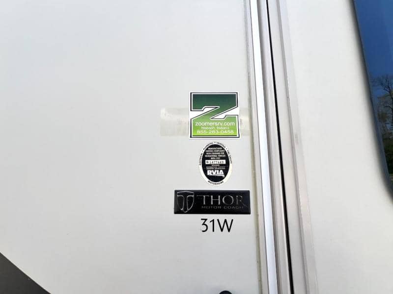 2015 Thor Motor Coach 2015 Thor Motor Coach Chateau - thumbnail 12