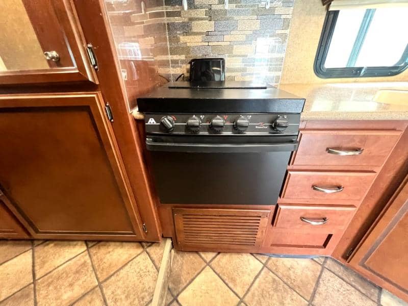 2015 Thor Motor Coach 2015 Thor Motor Coach Chateau - thumbnail 37