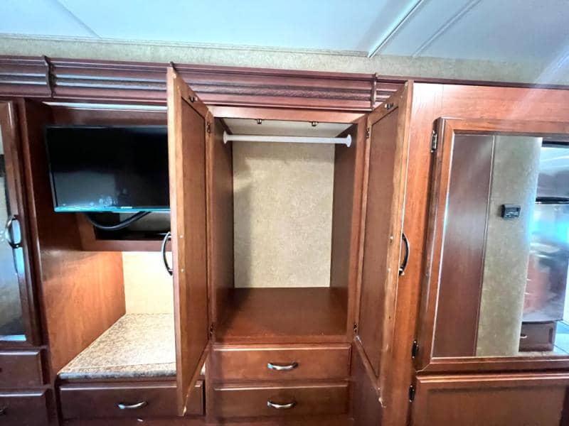 2015 Thor Motor Coach 2015 Thor Motor Coach Chateau - thumbnail 52