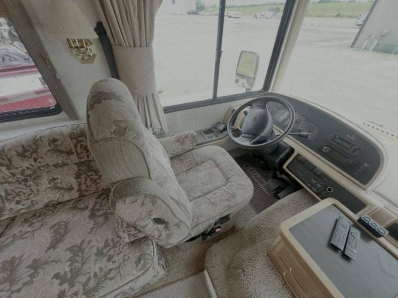 2000 Fleetwood 2000 Fleetwood Bounder - thumbnail 18