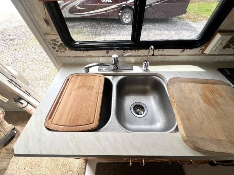 2000 Fleetwood 2000 Fleetwood Bounder - thumbnail 33