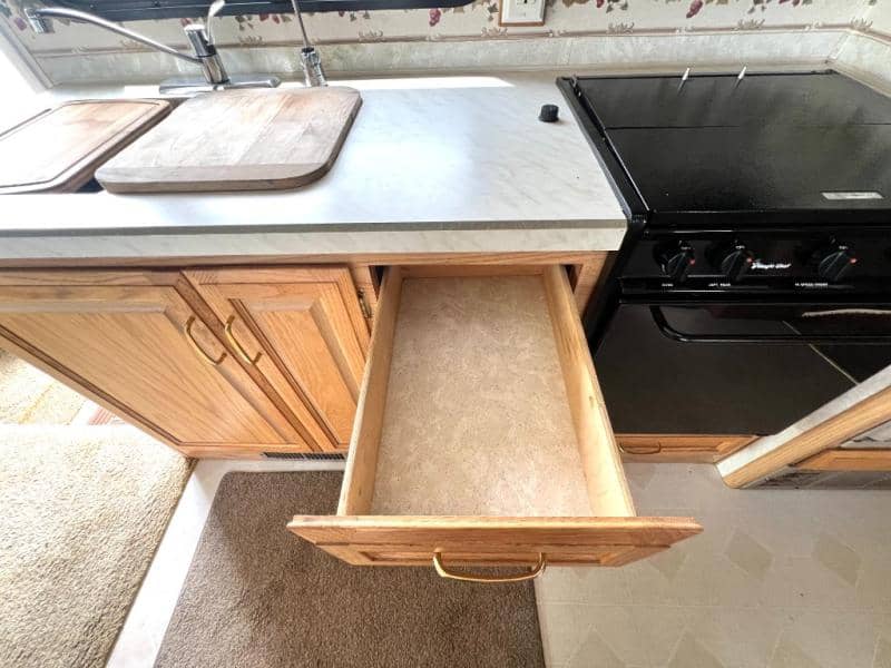 2000 Fleetwood 2000 Fleetwood Bounder - thumbnail 35