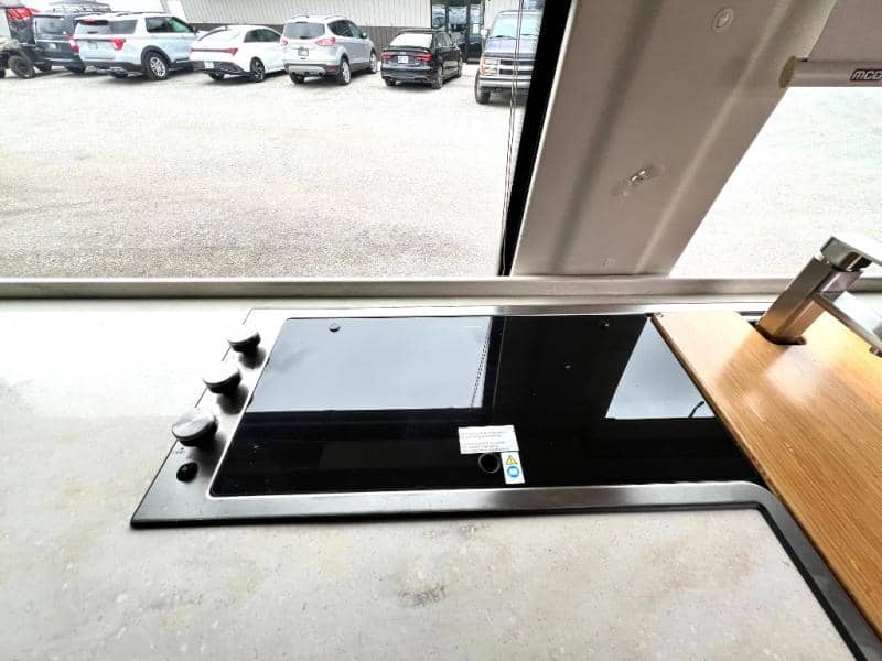 2019 Winnebago 2019 Winnebago Era - thumbnail 24