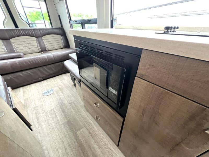 2019 Winnebago 2019 Winnebago Era - thumbnail 26