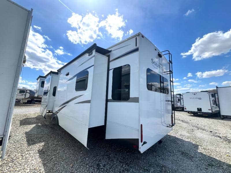 2024 Grand Design 2024 Grand Design Solitude - thumbnail 8