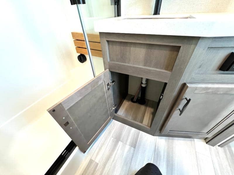 2024 Grand Design 2024 Grand Design Solitude - thumbnail 48