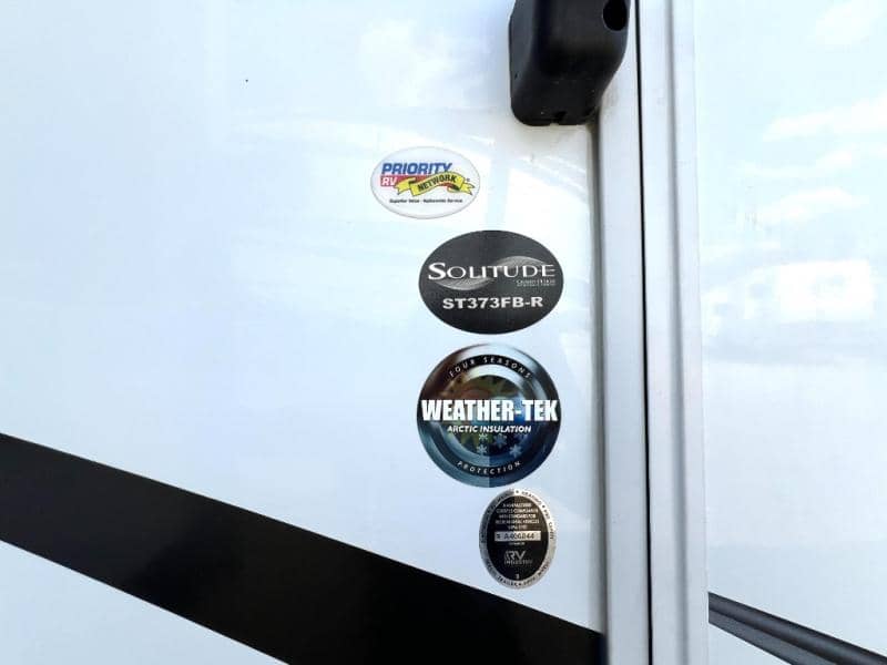 2022 Grand Design 2022 Grand Design Solitude - thumbnail 11