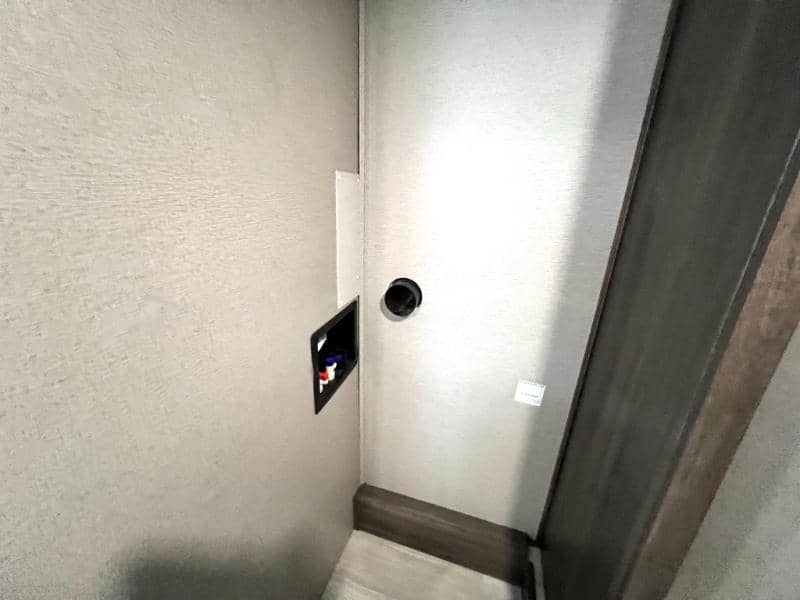 2022 Grand Design 2022 Grand Design Solitude - thumbnail 55