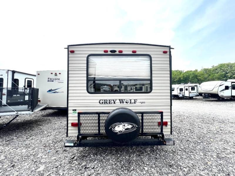 2019 Forest River 2019 Forest River Cherokee Grey Wolf - thumbnail 9