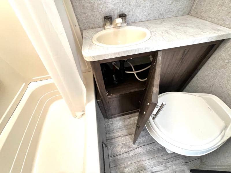 2019 Forest River 2019 Forest River Cherokee Grey Wolf - thumbnail 31