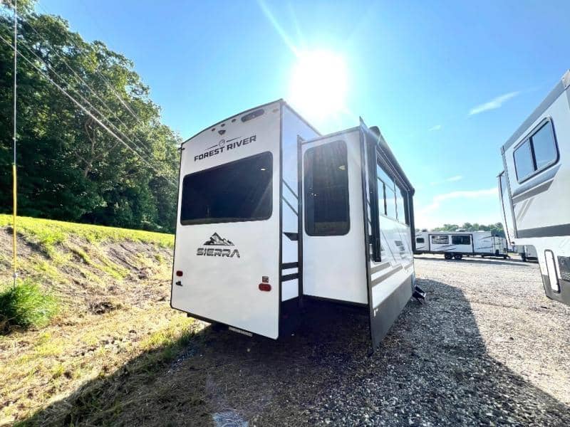 2026 Forest River 2026 Forest River Sierra - thumbnail 10