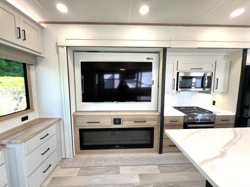 2026 Forest River 2026 Forest River Sierra - thumbnail 23