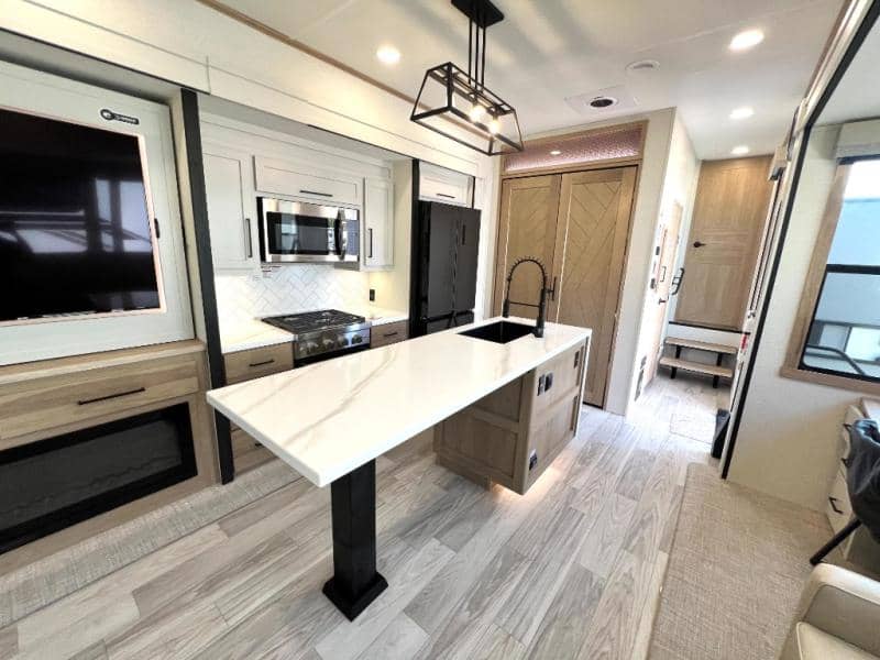 2026 Forest River 2026 Forest River Sierra - thumbnail 25