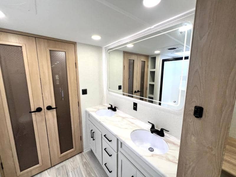 2026 Forest River 2026 Forest River Sierra - thumbnail 43