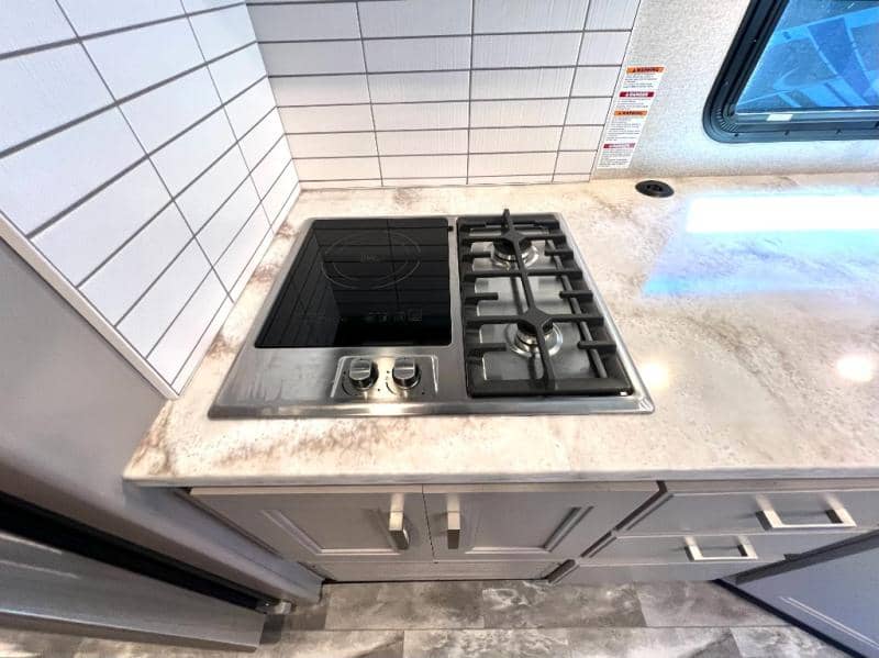 2024 Thor Motor Coach 2024 Thor Motor Coach Omni - thumbnail 40