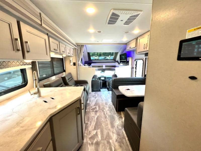 2024 Thor Motor Coach 2024 Thor Motor Coach Omni - thumbnail 60