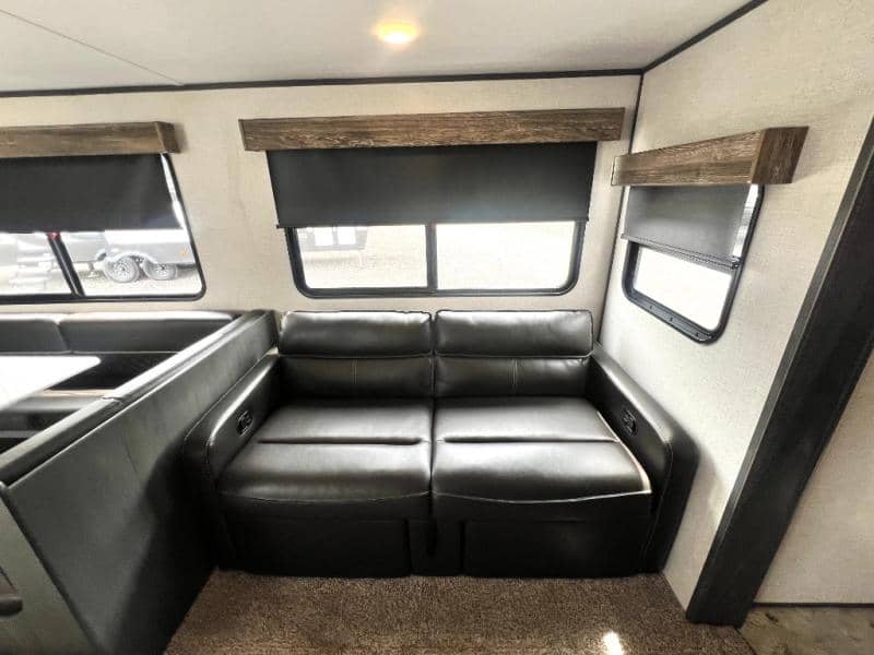 2022 Dutchmen 2022 Dutchmen Aspen Trail Mini - thumbnail 17