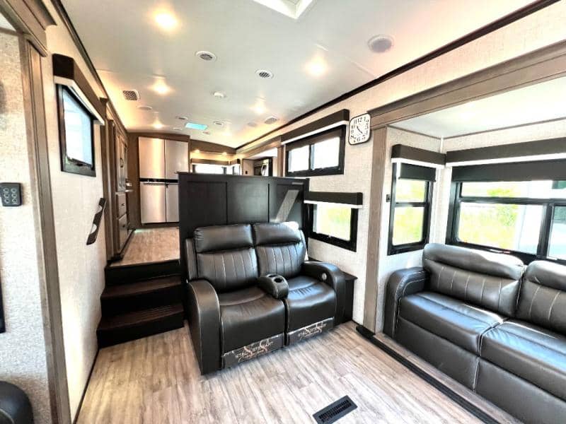 2022 Jayco 2022 Jayco North Point - thumbnail 13