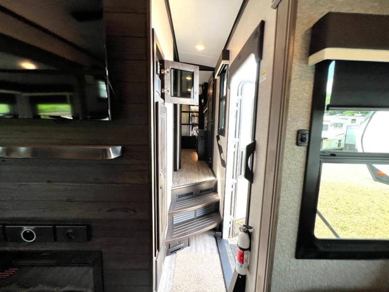 2022 Jayco 2022 Jayco North Point - thumbnail 32