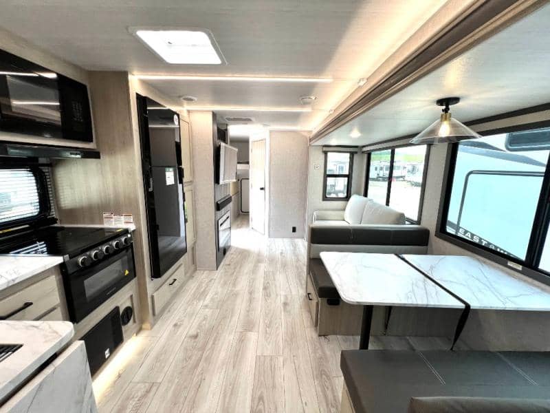 2026 East to West 2026 East to West Alta - thumbnail 4