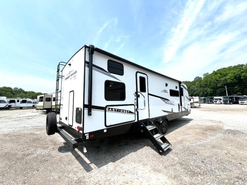 2026 East to West 2026 East to West Alta - thumbnail 11