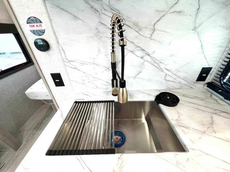 2026 East to West 2026 East to West Alta - thumbnail 21