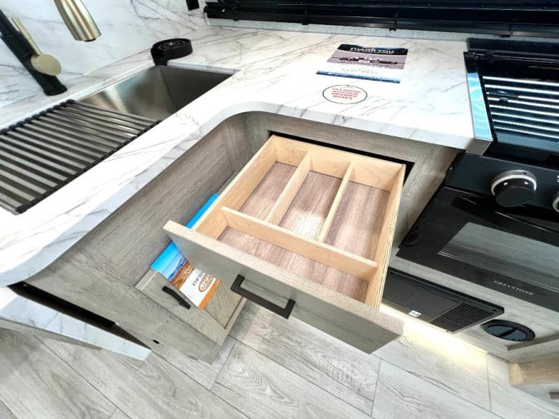 2026 East to West 2026 East to West Alta - thumbnail 23