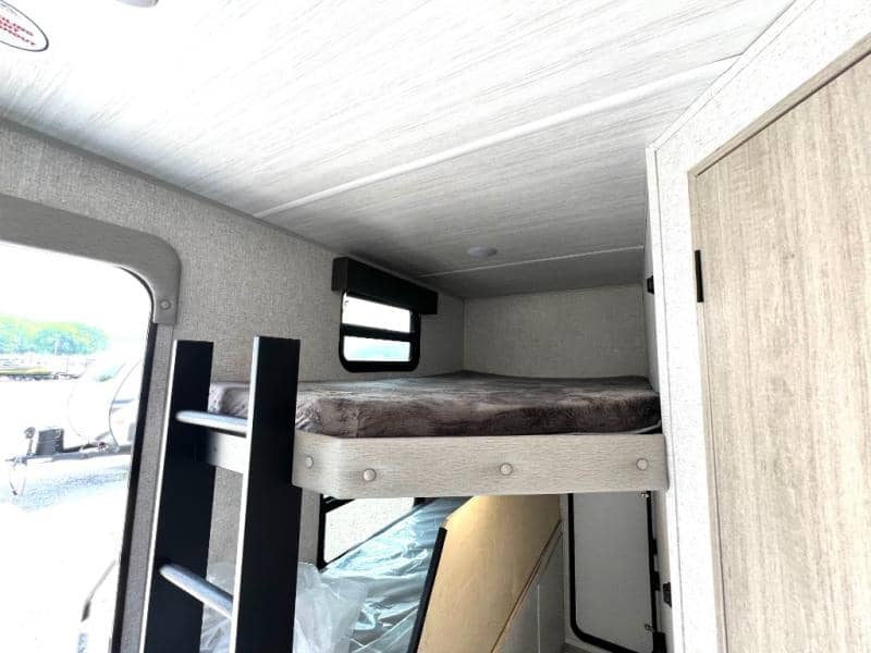 2026 East to West 2026 East to West Alta - thumbnail 32