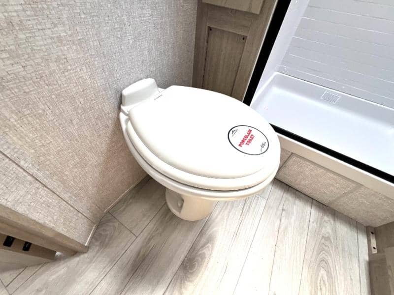 2026 East to West 2026 East to West Alta - thumbnail 39