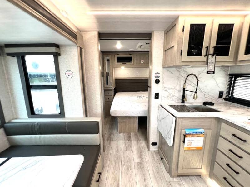 2026 East to West 2026 East to West Alta - thumbnail 44