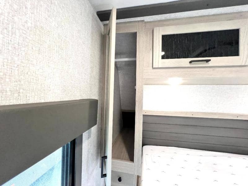 2026 East to West 2026 East to West Alta - thumbnail 46