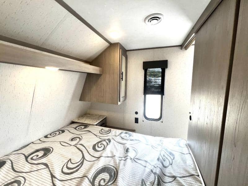 2022 COLEMAN 2022 COLEMAN LANTERN - thumbnail 3